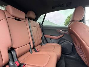 Audi Q8 quattro Premium 55 TFSI SUV 2024 neuve/d'occasion, 25001-50000 milles, transmission automatique, sièges en cuir, toit ouvrant, 400+PS, 500+Nm - Product Image 4
