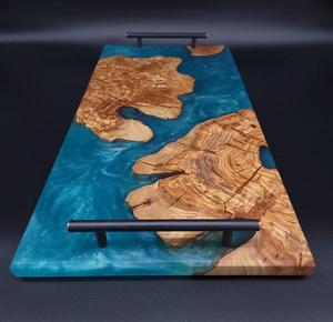 Plateau de service élégant en résine époxy et bois, personnalisé et luxueux, fait à la main, avec poignée en métal Plateau de service décoratif - Product Image 5
