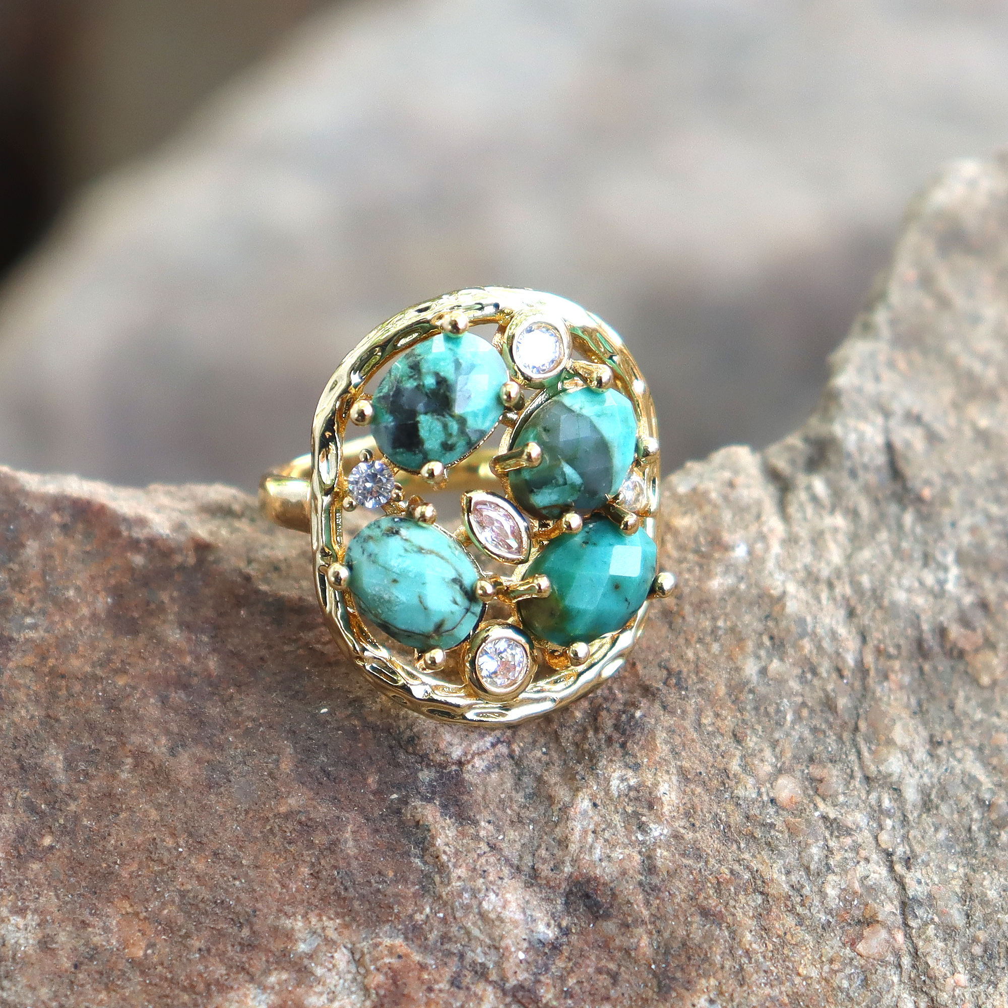 สีเขียว