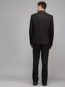 ชุดสูทผู้ชายสีดำคุณภาพส่งออก ดีไซน์หรูหรา 5 ชิ้น ครบชุด พร้อมเสื้อเบลเซอร์ เหมาะสำหรับงานปาร์ตี้และพิธีต่างๆ มีจำหน่ายแล้ว - Product Image 2