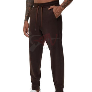 Pantalons de survêtement pour hommes essentiels au sport avec un tissu doux et confortable pour l'entraînement, les activités athlétiques et la salle de sport - Product Image 4