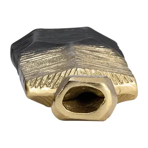 Florero de Metal Hecho a Mano Exclusivo, Centro de Mesa Artesanal de Tendencia Mundial para Hoteles y Decoración de Bodas - Product Image 4