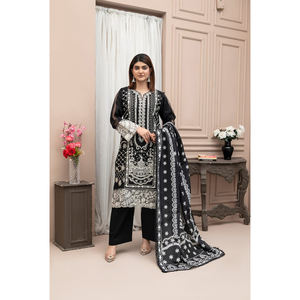 Kurta/Kurti en coton décontracté moderne de marque Masoori, Bana Dora Dupatta, broderie à la main de qualité supérieure, motifs brodés à la machine, séchage rapide - Product Image 2
