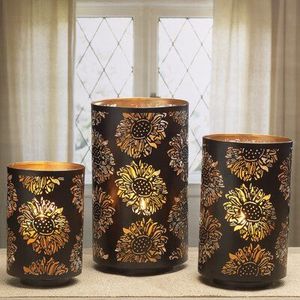 Soporte votivo de hierro con patrón floral artístico hecho a través de corte láser avanzado para una estética decorativa de calidad - Product Image 4