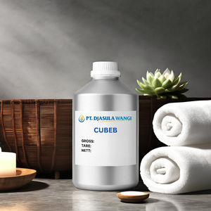 น้ำมันหอมระเหยคิวบีบาบริสุทธิ์ กลิ่นเผ็ดร้อนแรง บรรจุ 5 กก. สำหรับใช้ประจำวัน บำรุงผิว รับผลิตแบบ OEM ขายดี - Product Image 3