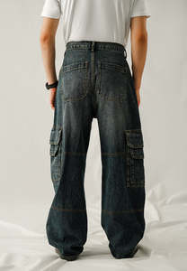 Jeans en denim respirant de style de rue pour hommes, coupe décontractée, tissu doux et durable, parfait pour le printemps, l'été et l'automne, utilisation quotidienne au Pakistan - Product Image 5