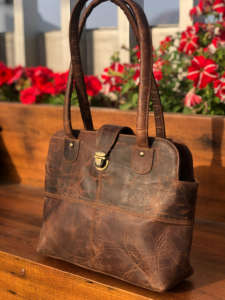 Nuevos bolsos de mano grandes de cuero Crunch hechos a mano reales, bolsos de compras más vendidos para mujeres, bolsos de hombro de alta calidad al por mayor de lujo - Product Image 3