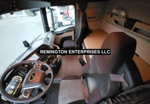 Camión Tractor MAN TGX 33.640 6x4 2022 Usado, Caja de Cambios Automática de Servicio Pesado, Volante a la Izquierda, Asiento con Suspensión Neumática, Euro 6, Más de 450 CV - Product Image 4