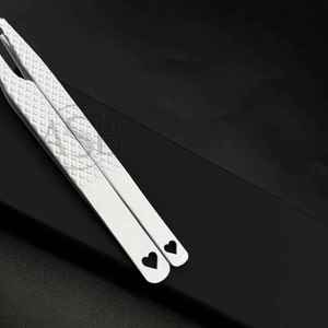 Pince à épiler pour cils à poignée en diamant blanc noir pince à épiler professionnelle en acier inoxydable personnalisée gravée en coeur - Product Image 6