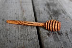 Cuchara de miel de madera de alta calidad para rociar jarabe de miel y otros líquidos pegajosos en la cocina - Product Image 4