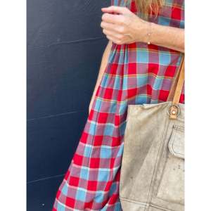 RASA 22, Prenda con Cintura Imperio y Característica Transpirable - Product Image 5