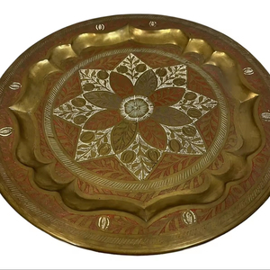 แผ่นทองเหลืองติดผนังหรือถาดเสิร์ฟลายนูนสไตล์วินเทจถาดทองเหลืองสไตล์อินเดียสไตล์โบโฮโมร็อกโก - Product Image 1