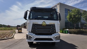 Camión Volquete Usado <span class=keywords><strong>Volvo</strong></span> FMX 500 8X4 KH-KIPPER, Listo para Usar, 3 Años de Garantía, Plástico OEM para Uso Industrial - Product Image 2