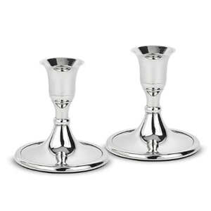 Candelabro Decorativo Plateado Brillante, Portavelas Metálico Puro de Primera Calidad para Proveedores Mayoristas - Product Image 1