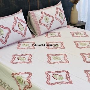 Indian Handcrafted Sanganeri Hand Block Impreso Sábanas Juegos de cama Sábana con funda de almohada - Product Image 3