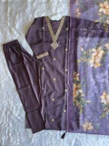 Kurti de fiesta de ajuste holgado para mujer con bordado de seda romana Vintage con pantalón y Duppatta - Product Image 4