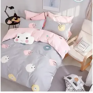 Juego de Ropa de Cama Infantil de 4 Piezas con Estampado de Estrellas de Dibujos Animados, Juego de Edredón y Sábanas para Niños - Product Image 1