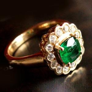 Anillo de Compromiso Mehrajudin Gems de Plata de Ley 925 Chapado en Oro con Esmeralda Vintage y Diamantes en Engaste de Puntas para Mujer, Bodas Indias - Product Image 3