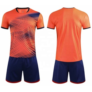 ชุดกีฬาเสื้อเจอร์ซีย์ฟุตบอลแห้งเร็วระบายอากาศได้ดีพิมพ์ลายซับลิเมชันใหม่ออกแบบได้ตามต้องการ - Product Image 3