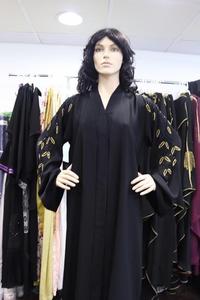 Caftán musulmán tradicional de Dubái 2022 con impresionante diseño marroquí hermoso trabajo manual Abaya Kaftan accesorio - Product Image 2
