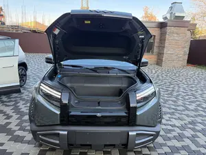 2025 B Y D Y Fang Cheng Bao Batería de litio de doble tracción SUV R18 Asientos de cuero para interiores oscuros Techo solar panorámico AWD - Product Image 6