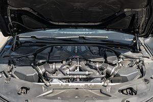 BMW M8 COMPETITION COUPE 2020 USADO, Volante a la Izquierda/Derecha - Product Image 6