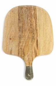Tabla de cortar de madera hecha a mano de alta calidad Mezcla perfecta de encanto rústico y utilidad moderna para utensilios de cocina - Product Image 6