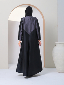 Vente en gros Abaya de luxe personnalisée en soie anti-rides Petite Lunar Radiance Taille libre tenue de prière musulmane traditionnelle de Dubaï pour adultes - Product Image 2
