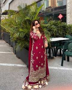 ชุดชาราราคอลเลคชั่นใหม่ ผ้าจอร์เจียต์เทียมเนื้อหนาแบบกลับด้านได้ ชุดสلوار คามีซ พร้อมสวมใส่สำหรับผู้หญิง เหมาะสำหรับทุกฤดูกาลและงานปาร์ตี้ - Product Image 1