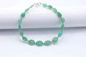 Pulsera de piedras preciosas de Esmeralda de Zambia Natural hecha a mano de 8 pulgadas, cuentas de forma ovalada lisa, cuentas de piedra Esmeralda Natural - Product Image 5