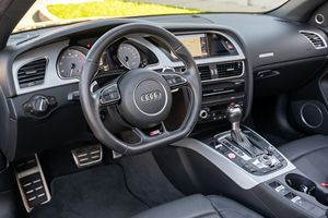 Audi S5 Cabriolet Premium Plus 2015 d'occasion, 28 900 miles, V6 suralimenté, pack technologique, non modifiée - Product Image 3