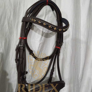 Adeefa ชุดเดรสหนังตอกแบบพรีเมี่ยม, ชุดเดรสกระโปรงหลังบังเหียนม้าประดับคริสตัลสีดำทอง - Product Image 2