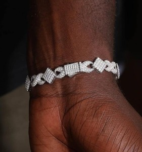 Pulsera Infinito con Eslabones Cuadrados y Diamantes Moissanite, Plata 925, Estilo Hip Hop de Lujo, Joyería Elegante para la Muñeca - Product Image 3