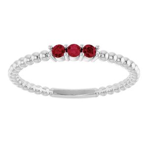 Anillo Stuller de 14KW chapado en oro con cuentas, estilo vintage y moderno, con incrustaciones de diamantes de talla princesa y forma geométrica numérica. - Product Image 3