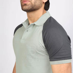 Diseño personalizado de los hombres para la camiseta Polo de manga corta y transpirable Hecho en Pakistán-Material de poliéster/algodón de color liso - Product Image 3