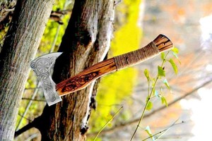 Direct Factory Supply High Quality Handmade High Carbon Steel Bearded <b>Axe</b> for Camping DIY Grade <b>Wood</b> Handle - Product Image 5