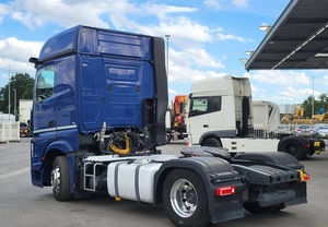 Camion tracteur d'occasion Mercedes-Benz Actros 1846 6x4 Diesel Euro 6 Transmission Manuelle Logistique Transport Neuf 2020 - Product Image 3