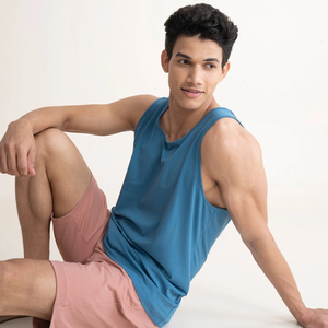 Débardeur décontracté pour homme au quotidien, fabriqué en tissu mélangé de coton, offrant un confort léger et une coupe moderne - Product Image 2