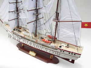 Gia Nhien Manufacturer Approve Custom Design Low MOQ LE QUY DON <b>MODEL</b> TALL SHIP with HIGH QUALITY - Product Image 3