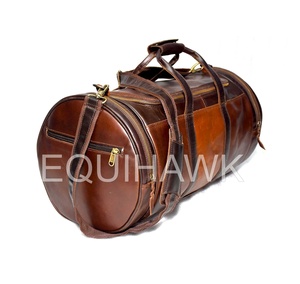 Vente en gros Bagages originaux en cuir d'extérieur sac de voyage sac de costume d'affaires sac de voyage pour hommes fabricant en Inde - Product Image 1