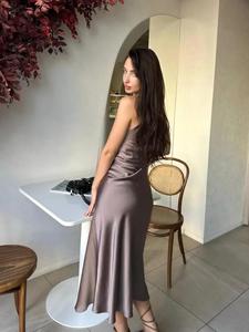 ชุดเดรสผ้าไหมแท้สำหรับเพื่อนเจ้าสาวชุดเดรสยาวถึงพื้นหลังผ่าลึกแบบลำลองคอวีลึกสำหรับงานปาร์ตี้ - Product Image 5