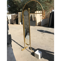 Miroirs muraux en verre encadrés de métal modernes personnalisables en gros, designs de luxe pour salons, hôtels, bars, décoration intérieure, directement de l'usine