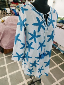 Robe courte élégante pour femme avec col brodé, imprimé étoile de mer aquatique, nœud papillon, coupe décontractée, style bohème chic, tunique de plage - Product Image 4