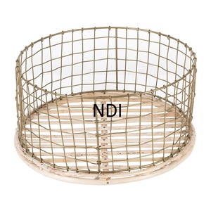 Classic Design Wooden Stand Iron Wire Fruit Storage <b>Basket</b> Custom Size Wooden Base Fruit Container <b>Basket</b> - Product Image 4