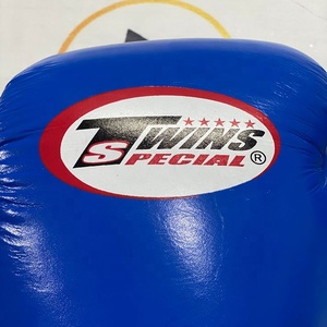 Nouveaux gants de boxe Muay Thai Air Flow pour hommes, design dernier cri, sur mesure, ajustables, pour entraînement et arts martiaux. - Product Image 2