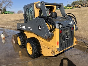 Chargeuse compacte John Deere 320E, machine de terrassement compacte et durable, équipement lourd à haute efficacité à prix compétitif - Product Image 4