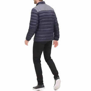 Chaqueta acolchada suave para hombre, acolchado cómodo, interior cálido, OEM ODM, ropa personalizada para clima frío, adecuada para exteriores - Product Image 2