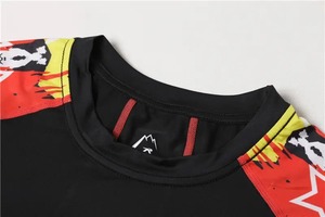 Impression numérique OEM Rash Guard Hommes Sublimation Imprimé Spandex Gym Surf Plongée Rash Guard Compression Shirts MS-RG-09 - Product Image 2