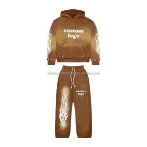 Combinaison évasée unisexe avec logo imprimé personnalisé Vêtements de rue Lavage à l'acide Rines Stone Pocket Sleeves Metal Studs Best Sun Fade Sweatsuit - Product Image 1