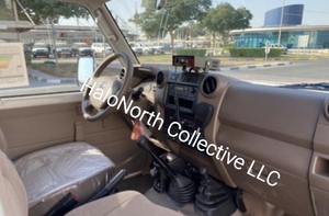 Toyota Land Cruiser Hard Top Ambulance 2021, état neuf, boîte manuelle, options essence et diesel - Product Image 3